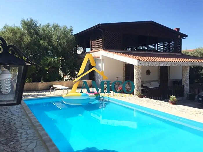 Casa con 5 locali in vendita in Contrada Chiesazza Sperone, Altavilla Milicia