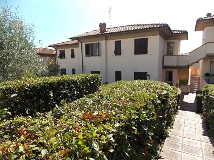 Appartamento trilocale in vendita in Rosignano Marittimo
