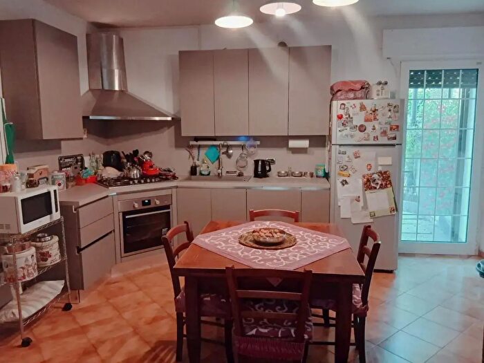 Casa con 6 locali in vendita in Via Udine, Martellago