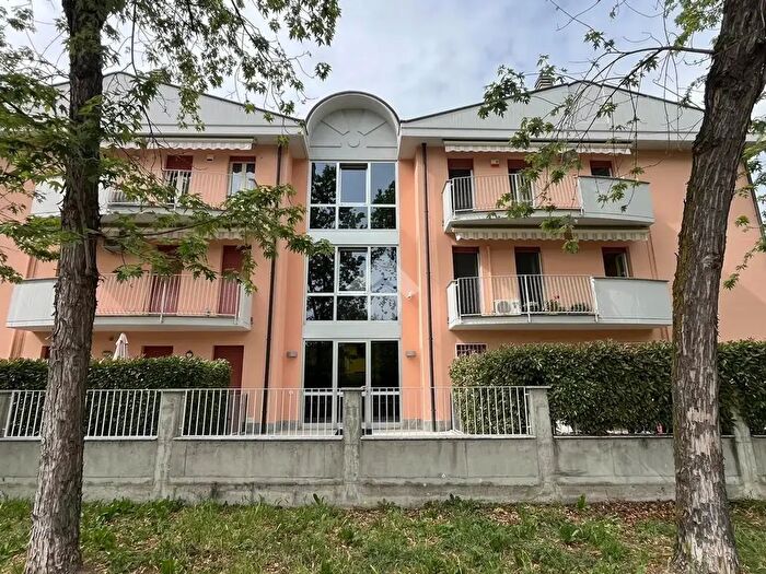 Appartamento bilocale in vendita in Via della Camolina, Lodi
