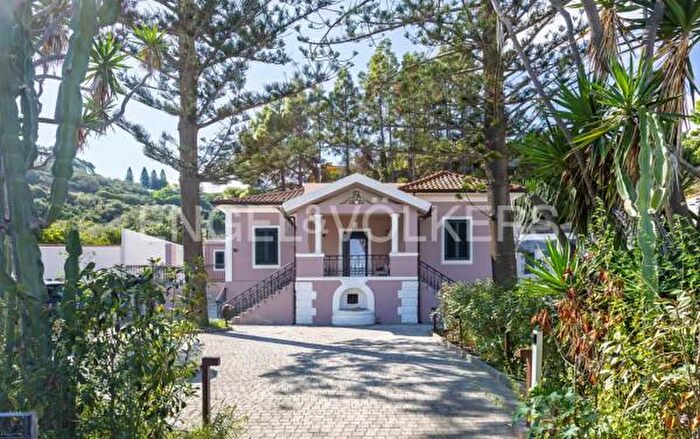 Casa quadrilocale in vendita in Via dei Due Mari, Messina