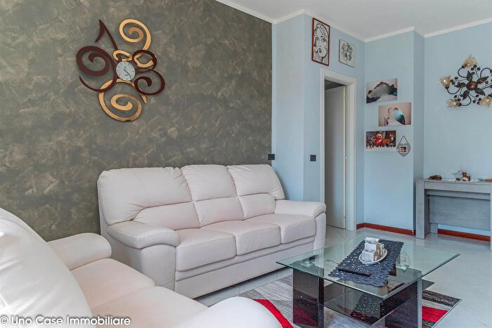 Appartamento quadrilocale in vendita in Via Cascinette Ivrea, Ivrea