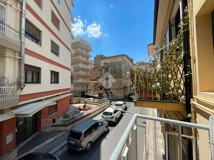 Casa con 5 locali in vendita in Via Cairoli, Ragusa