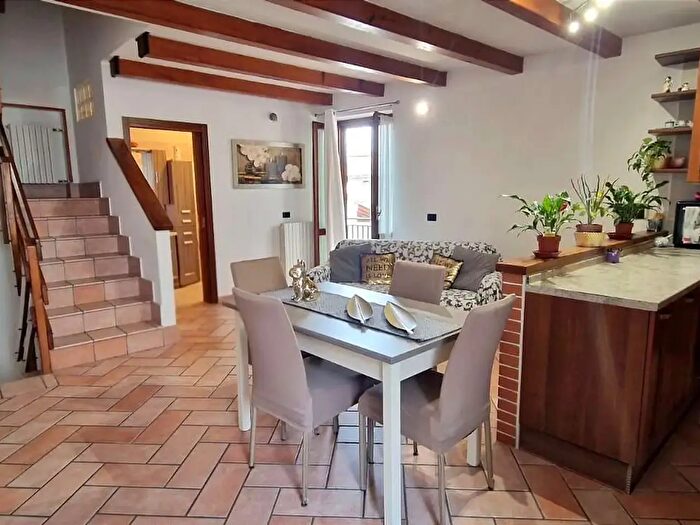 Casa quadrilocale in vendita in Via San Bernardo C, Cureggio