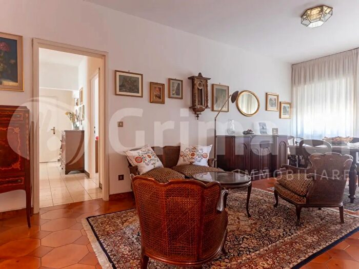 Appartamento quadrilocale in vendita in Via Orio Vergani, Roma