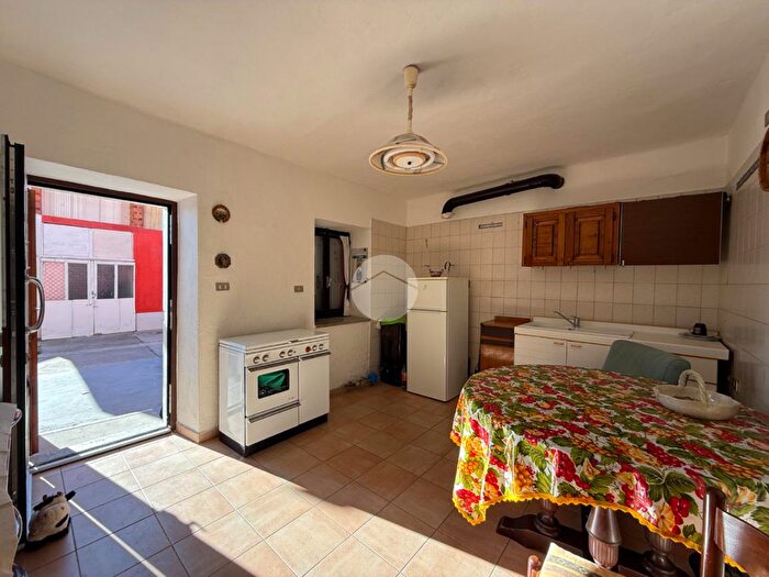 Casa bilocale in vendita in Via Costa, San Francesco Al Campo