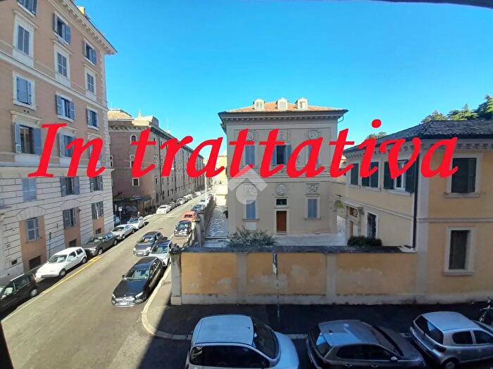 Appartamento bilocale in vendita in Via Berni, Roma