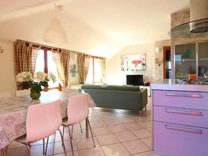 Appartamento trilocale in vendita in Via Confalonieri, San Benedetto Del Tronto