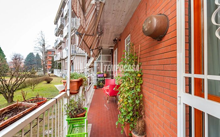 Case in Vendita e in Affitto - 3