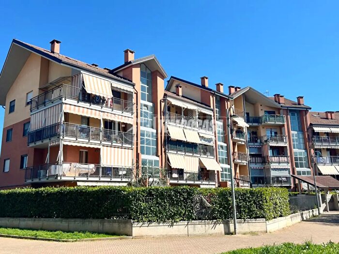 Appartamento trilocale in vendita in Vicolo Sacra San Michele, Orbassano