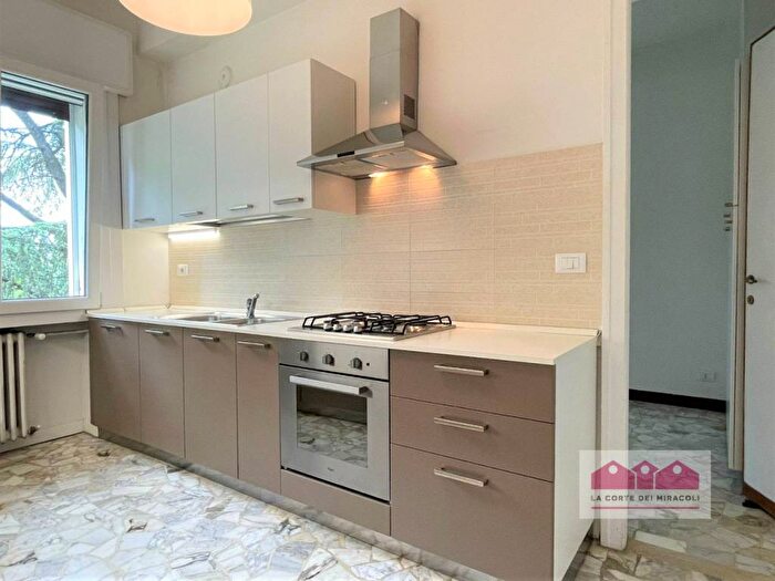 Appartamento con 5 locali in affitto in Contrà San Tomaso, Centro Storico, Vicenza