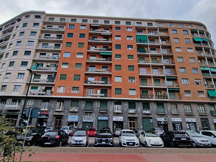 Appartamento con 5 locali in affitto in Largo Orbassano, Santa Rita, Torino