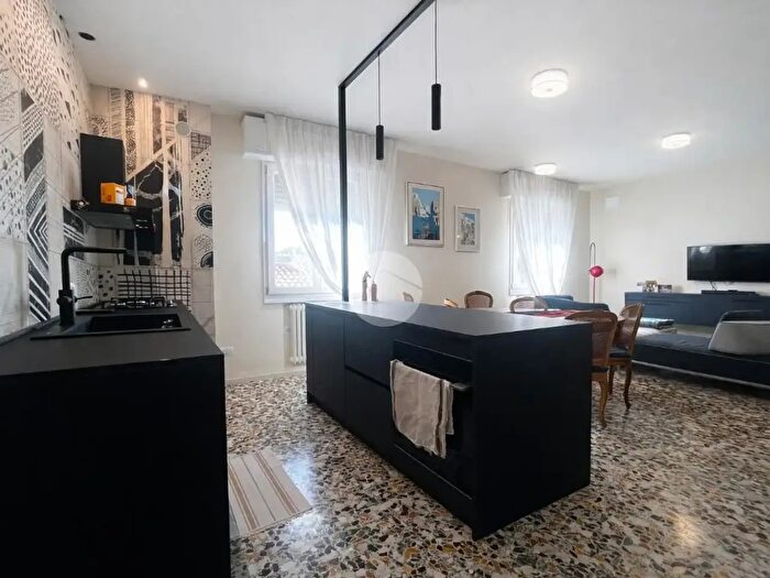 Appartamento bilocale in vendita in Via Vicolo Terziani, Savignano Sul Rubicone