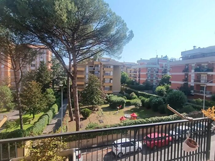 Appartamento bilocale in affitto in Via Giuseppe Prina, Roma