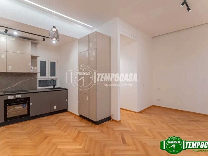 Appartamento monolocale in vendita in Viale Mar Jonio, Milano