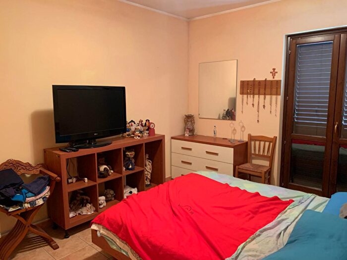 Appartamento trilocale in vendita in Contrada Rocchi, Rende