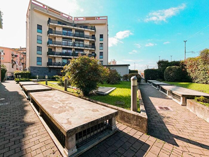 Appartamento bilocale in vendita in Via Giuseppe Bottelli, Greco Segnano, Milano