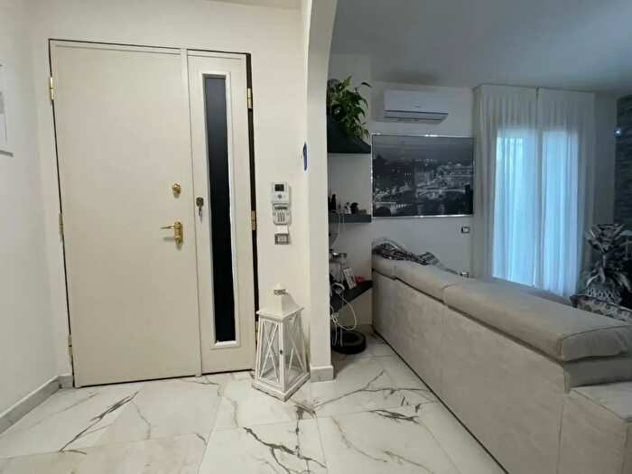 Casa con 5 locali in vendita in San Miniato