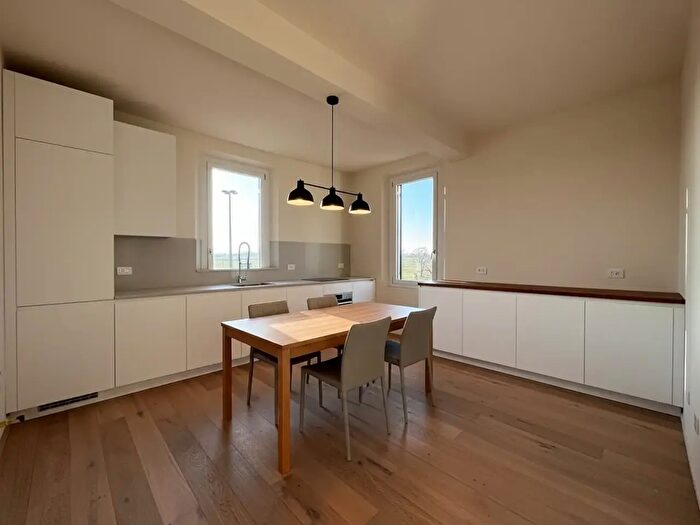 Appartamento monolocale in vendita in Strada Pilastrello, Parma