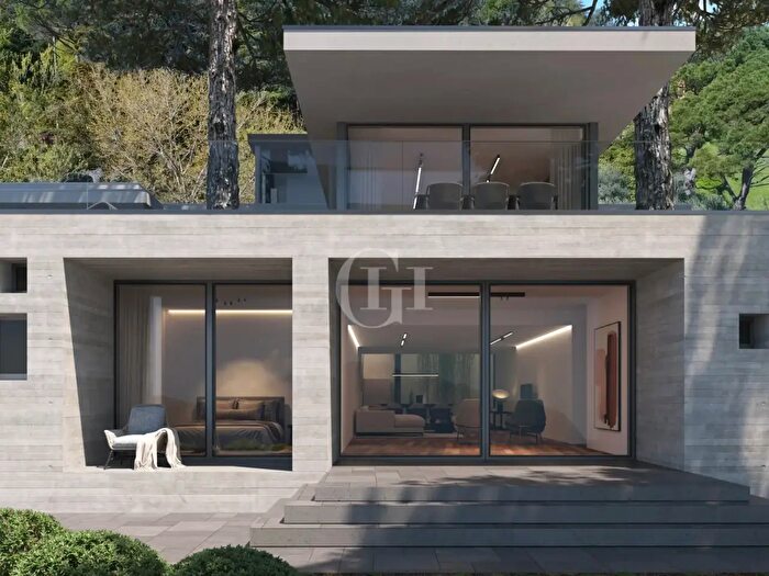 Casa in vendita in Via Cadorna, Menaggio