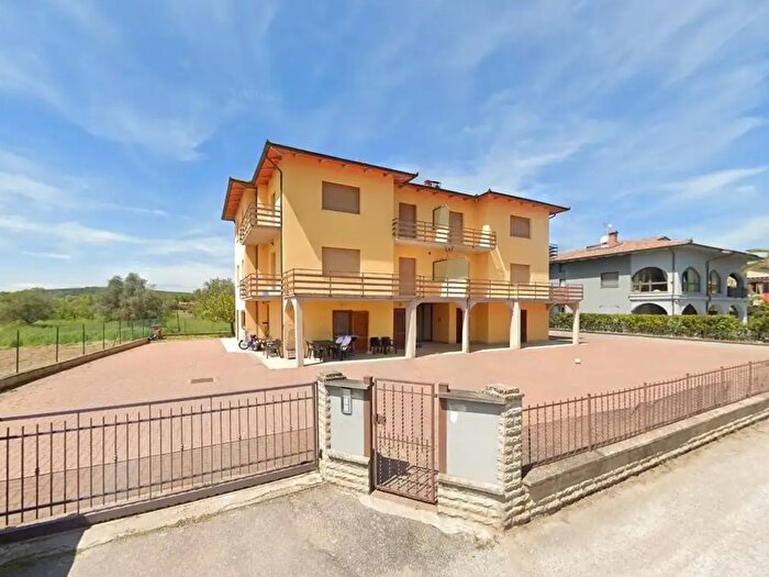 Appartamento bilocale in vendita in Tuoro sul Trasimeno, Tuoro Sul Trasimeno