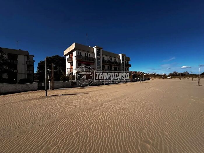 Appartamento trilocale in vendita in Comacchio