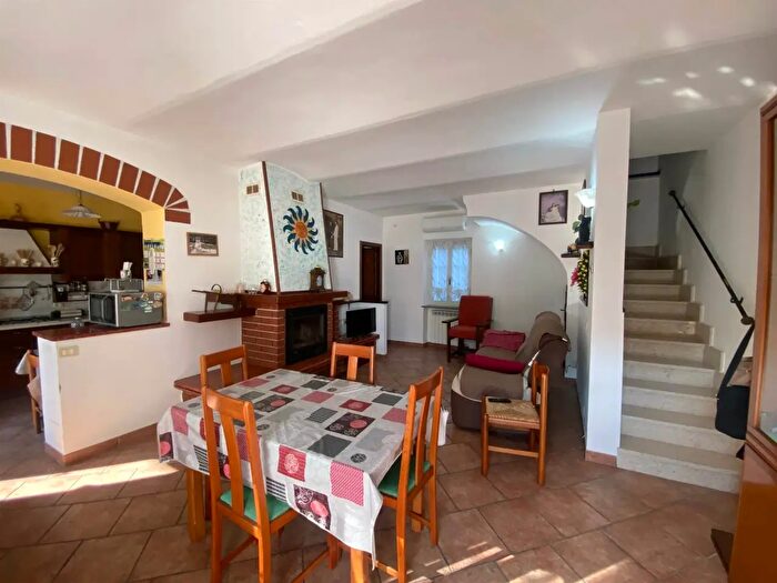 Casa quadrilocale in vendita in Via Verdi, Trino