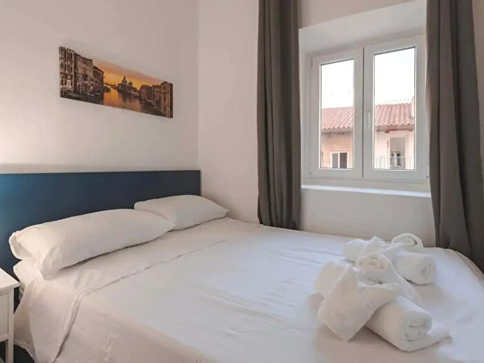 Appartamento monolocale in affitto in Via Belpoggio, Trieste