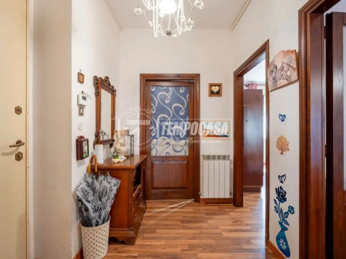 Appartamento trilocale in vendita in Via Risorgimento, Brisighella