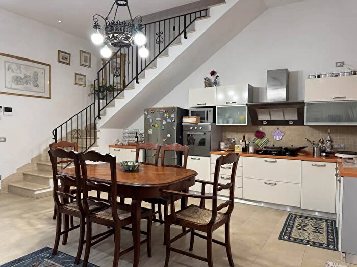 Appartamento con 5 locali in vendita in San Vincenzo