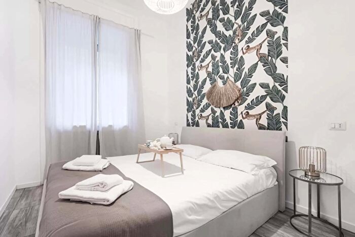 Appartamento monolocale in affitto in Viale Tunisia, Milano