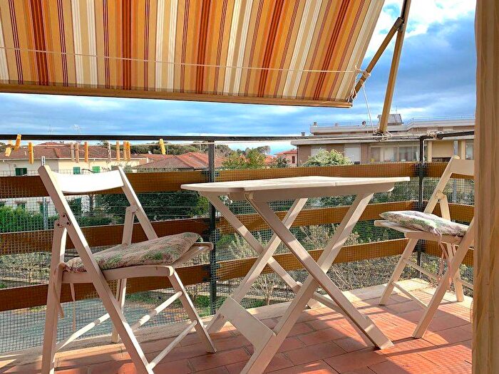 Appartamento trilocale in affitto in Via Cristiano Banti, Castiglioncello, Rosignano Marittimo