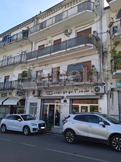 Appartamento trilocale in vendita in Via G Carducci, Contursi Terme