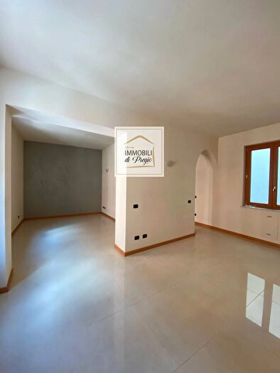 Appartamento con 5 locali in affitto in Borgo Giacomo Tommasini, Parma