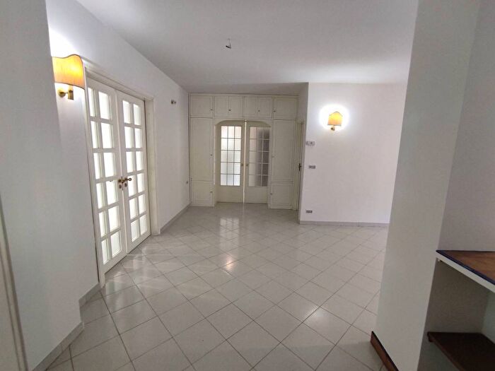 Appartamento con 5 locali in vendita in Via Verteglia, Montella