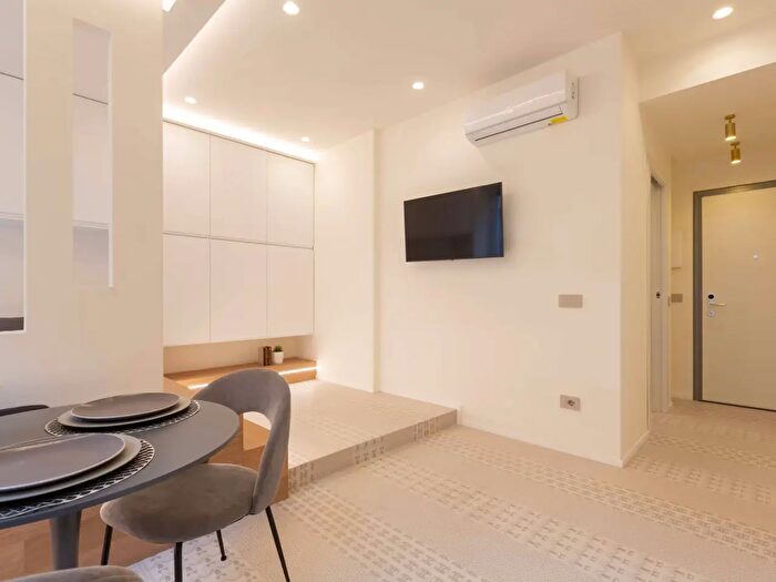 Appartamento monolocale in affitto in Via Giovanni da Procida, Milano