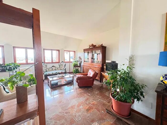 Appartamento quadrilocale in vendita in Piacenza