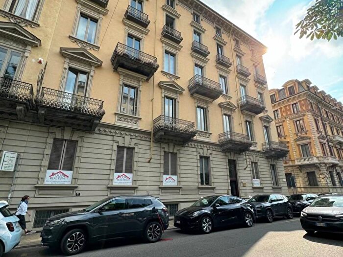 Appartamento con 5 locali in affitto in Corso Giacomo Matteotti, Cittadella, Torino