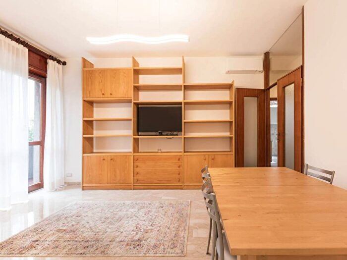 Appartamento bilocale in affitto in Via Monreale, San Siro, Milano