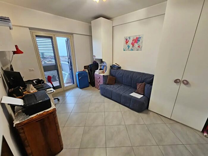 Appartamento trilocale in vendita in Via Giovanni Verga, Acireale