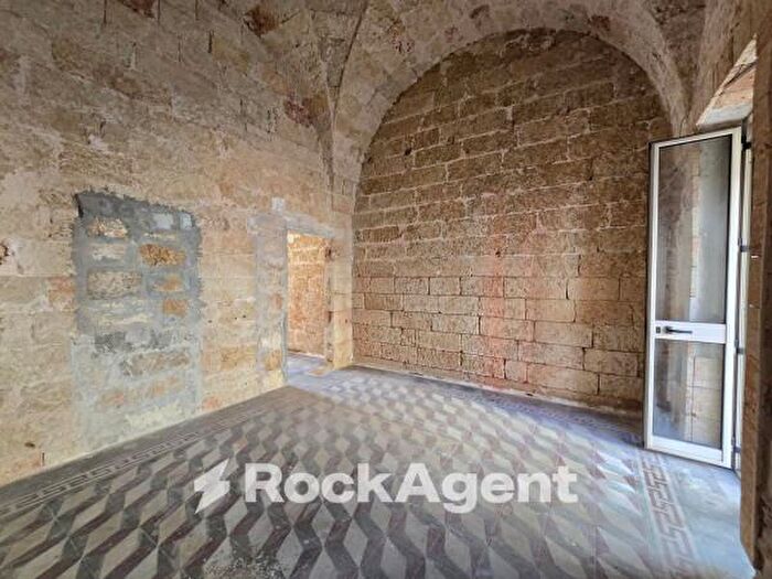 Appartamento quadrilocale in vendita in Via F Crispi, Taurisano