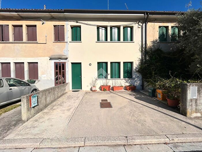 Casa trilocale in vendita in Via G Bianchi, Codroipo