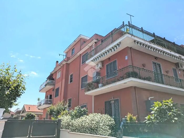 Appartamento bilocale in vendita in Via Venezia, Ciampino