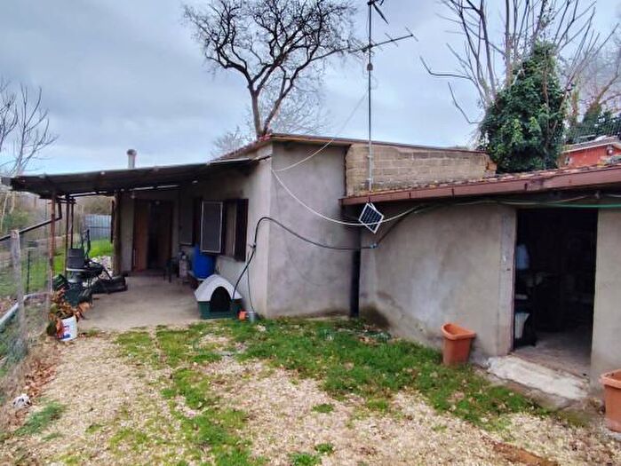 Casa bilocale in vendita in Civitella San Paolo
