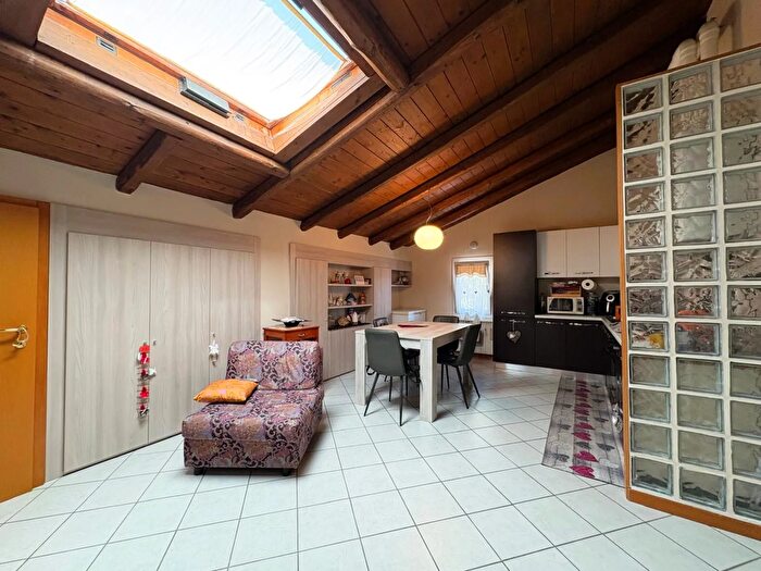 Appartamento trilocale in vendita in San Lazzaro Di Savena