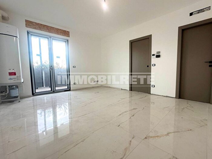 Appartamento bilocale in affitto in Picone, Bari