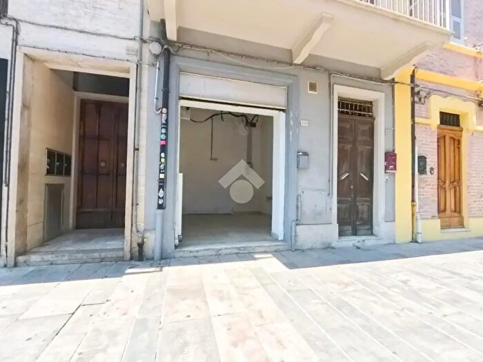 Appartamento monolocale in affitto in Corso Umberto I, Civitanova Marche