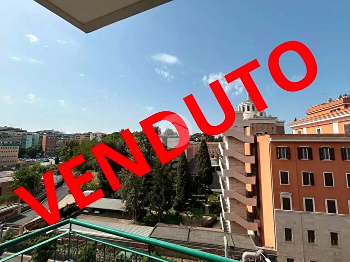 Appartamento bilocale in vendita in Via Alessandro Severo, Roma