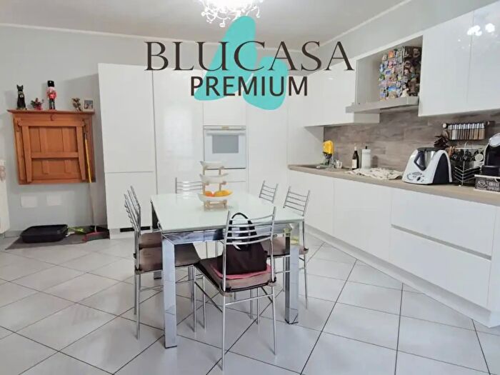 Appartamento trilocale in vendita in Via Loreta, Bertinoro