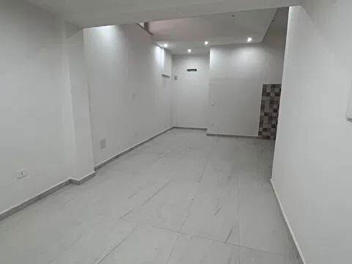 Appartamento trilocale in affitto in Via G Rossini, Centro, Portico di Caserta